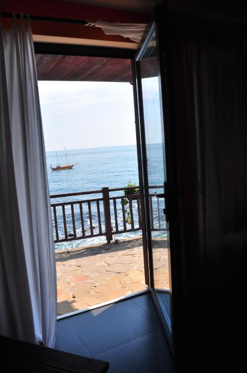 Deep Blue Guest House Sozopol Quarto foto