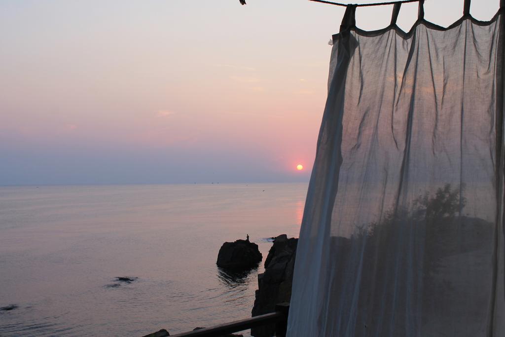 Deep Blue Guest House Sozopol Exterior foto
